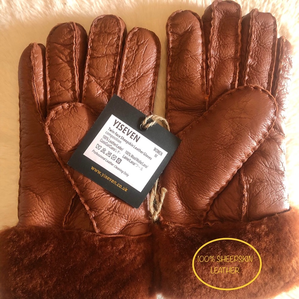 LEATHER GLOVES